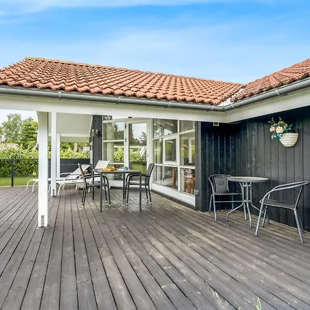 Brynhild - 400m From The Sea By Interhome *