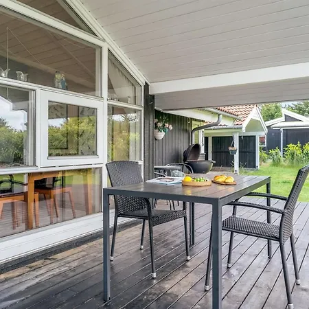Brynhild - 400m From The Sea By Interhome *